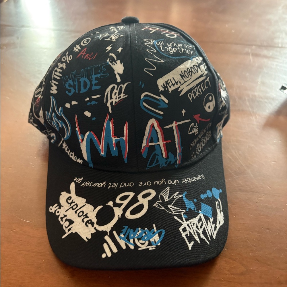 Amazon Black Graphic Print Cap